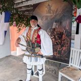 Traveler photo 3